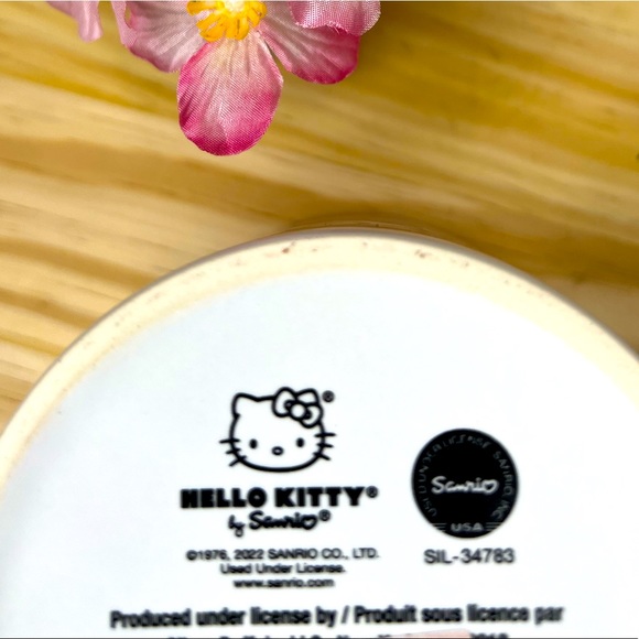 Hello Kitty Mug - Picture 3 of 3
